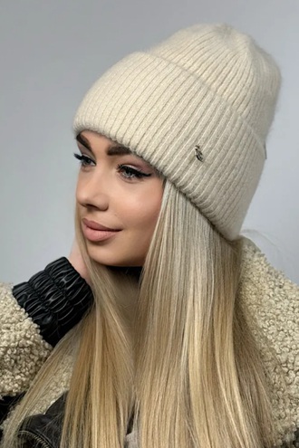 модные женские шапки